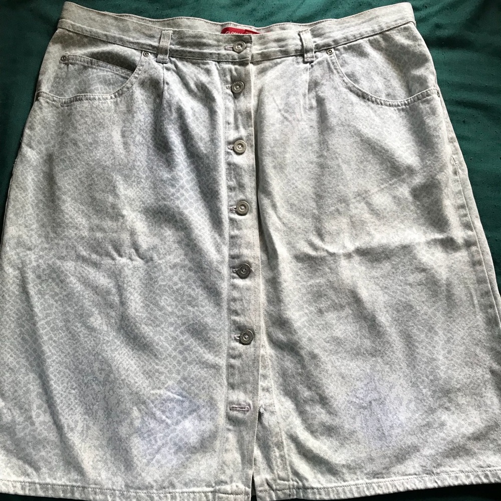 Gloria Vanderbilt Jean Skirt